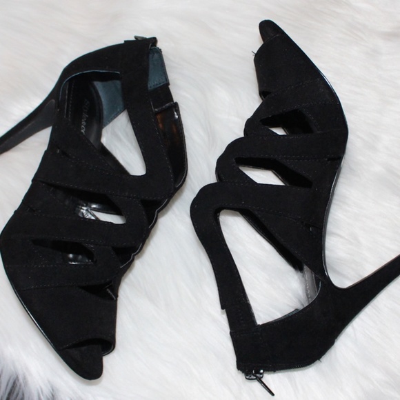 Style & Co. black cut-out  peep heeled shoe. - Picture 2 of 14